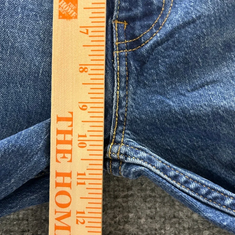 Levi's Jeans Mens Size 30x30 Blue 505 Regular Fit Straight Leg Medium Wash Denim